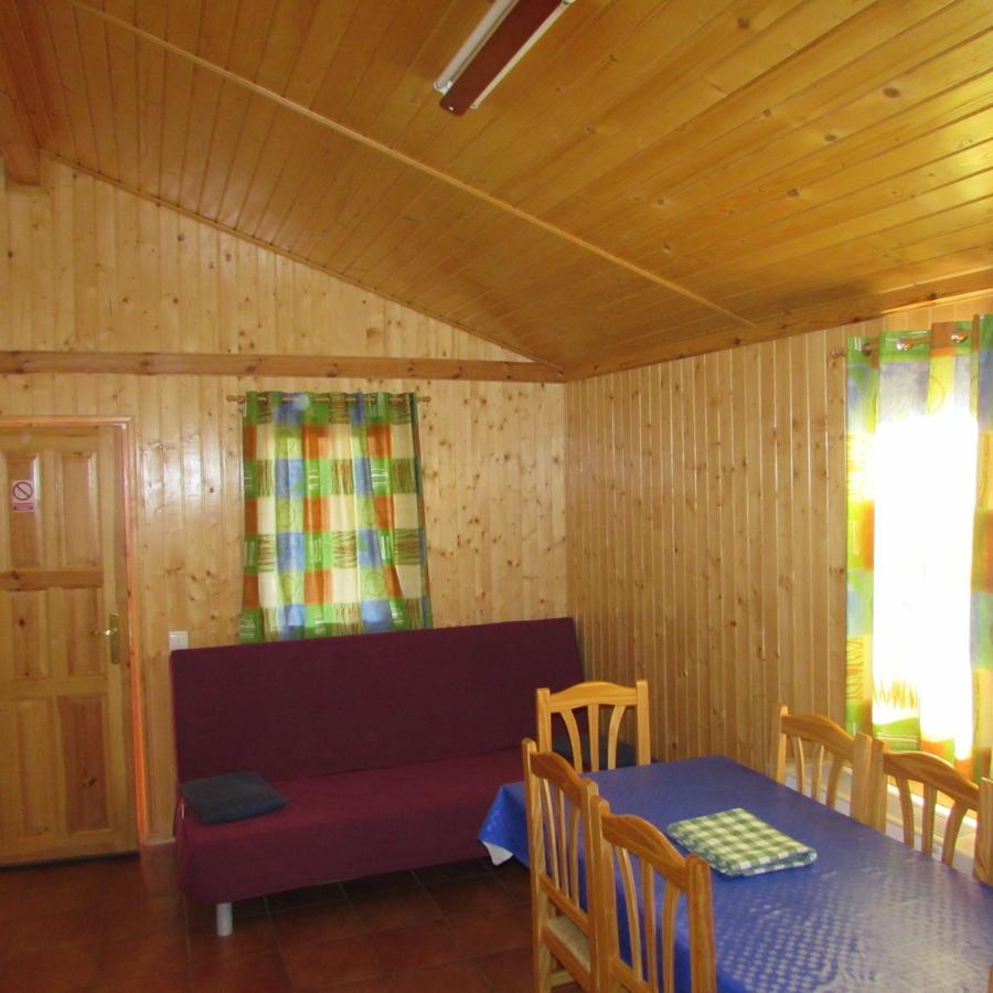 Camping-Bungalows Ciudad De Альбаррасін Екстер'єр фото