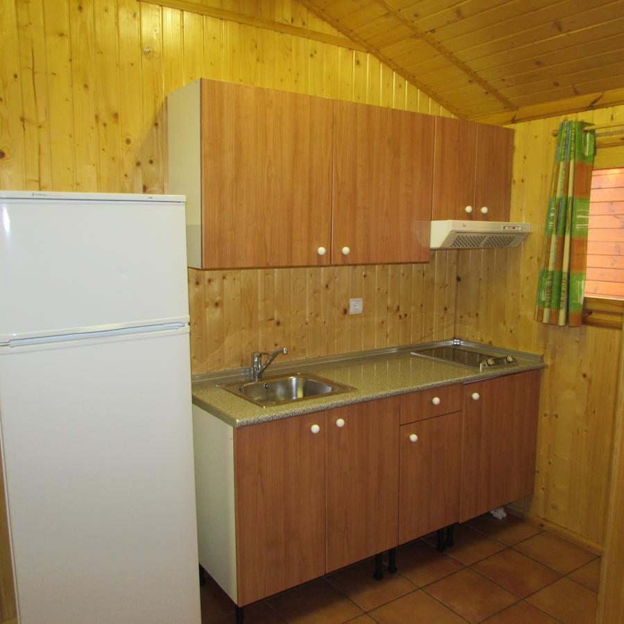 Camping-Bungalows Ciudad De Альбаррасін Екстер'єр фото